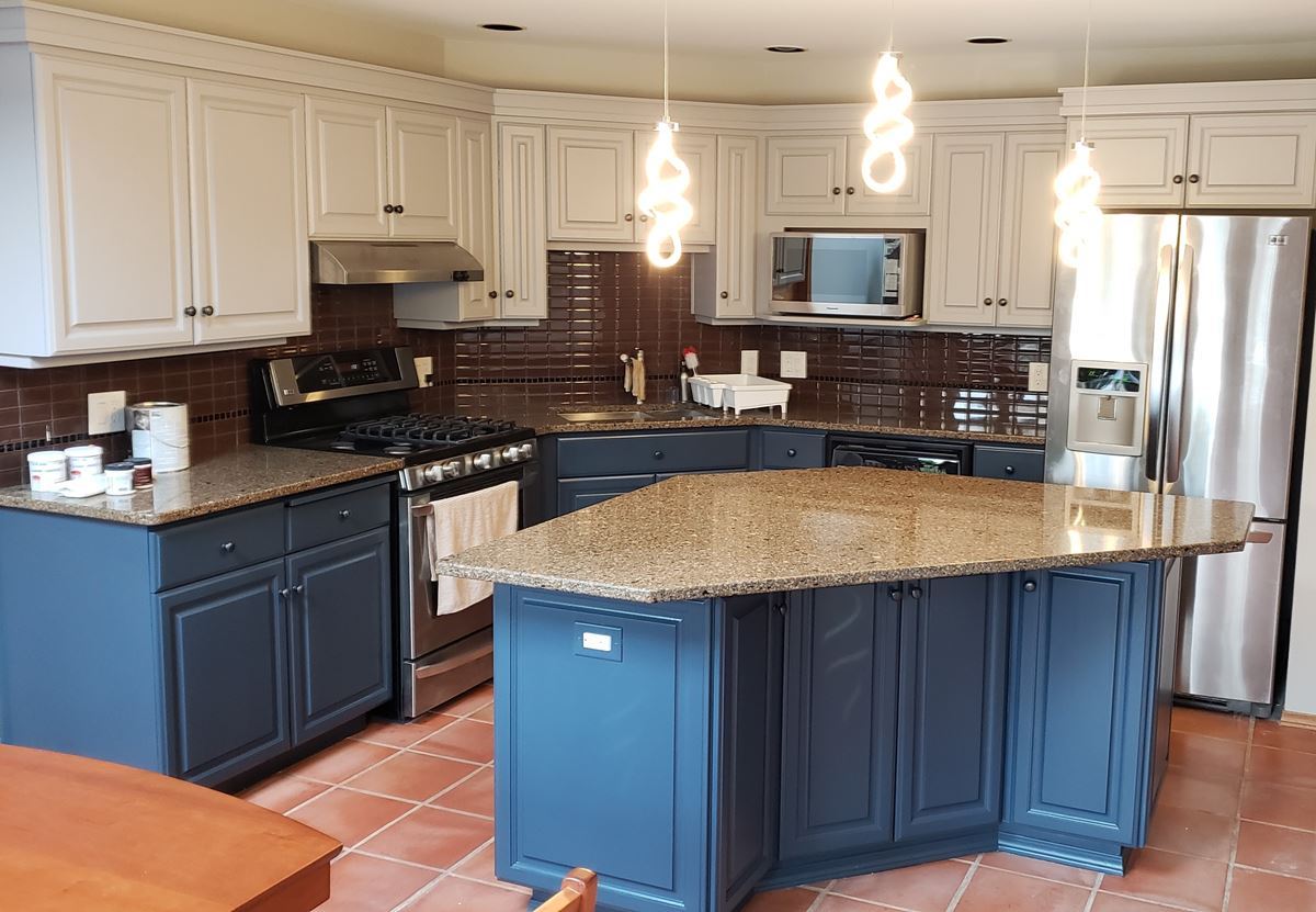 Kitchen cabinet painting Winnipeg MA