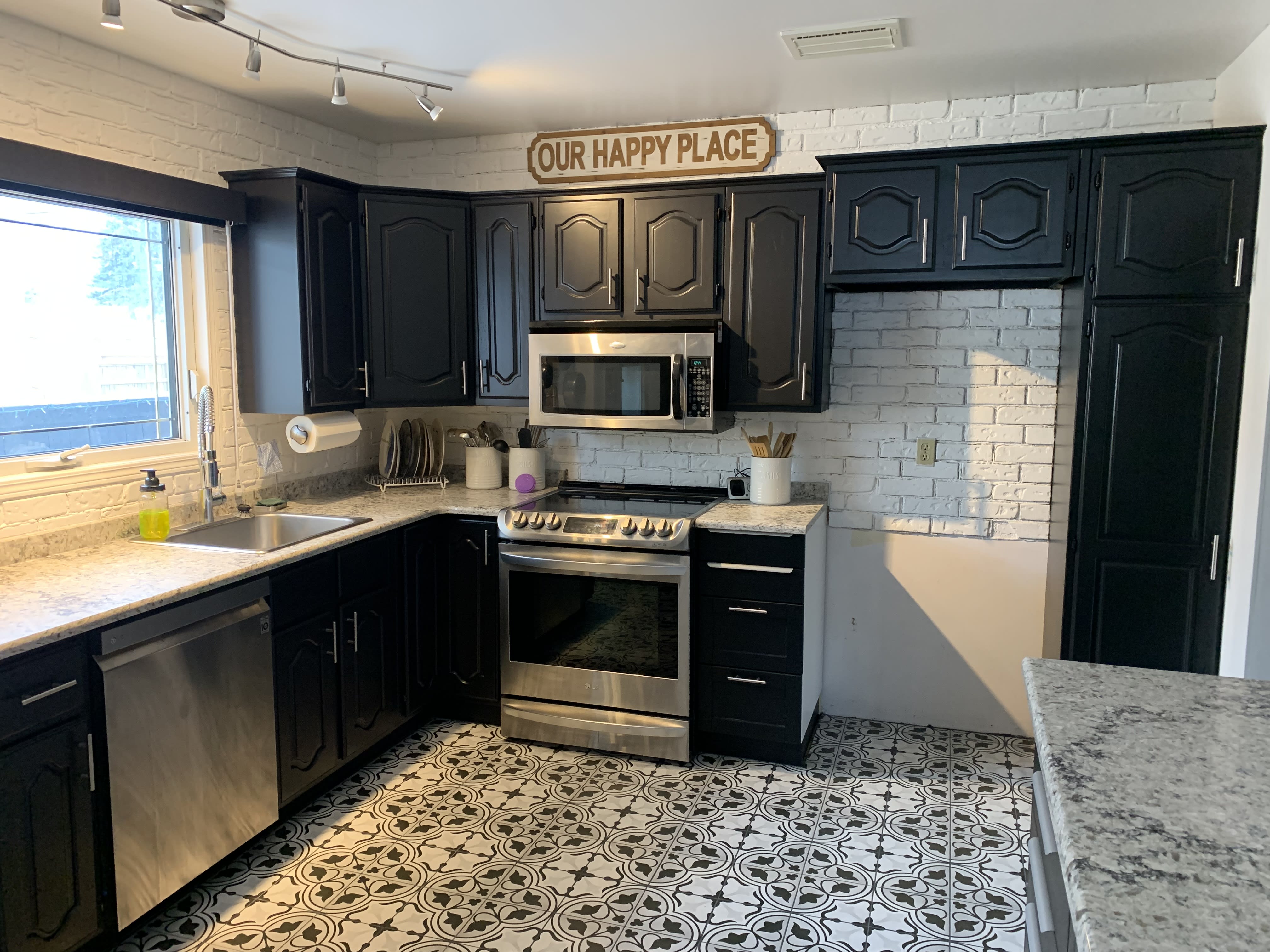 Kitchen cabinets after